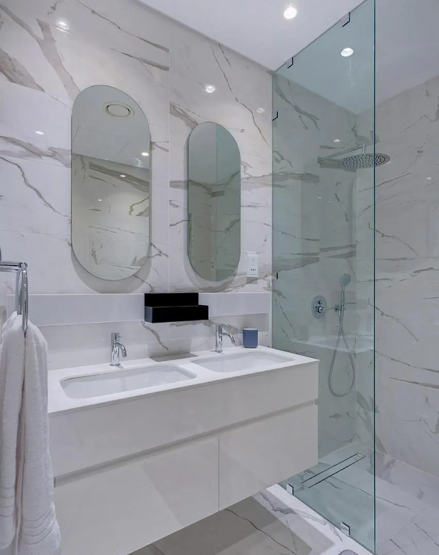 Super Luxury Apartment In Tigne Point, Amazing Ocean Views Sliema Malta