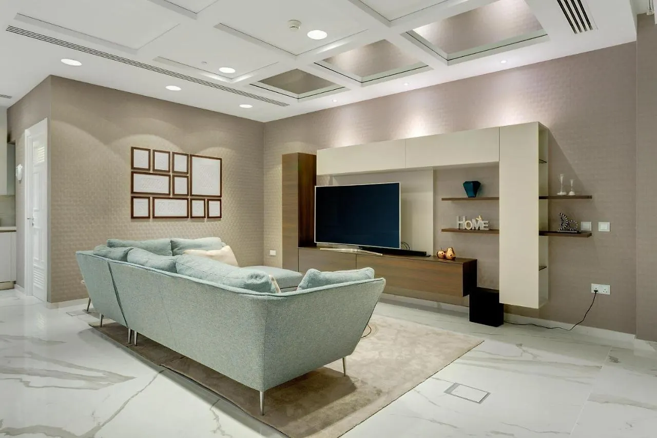 Super Luxury Apartment In Tigne Point, Amazing Ocean Views Sliema