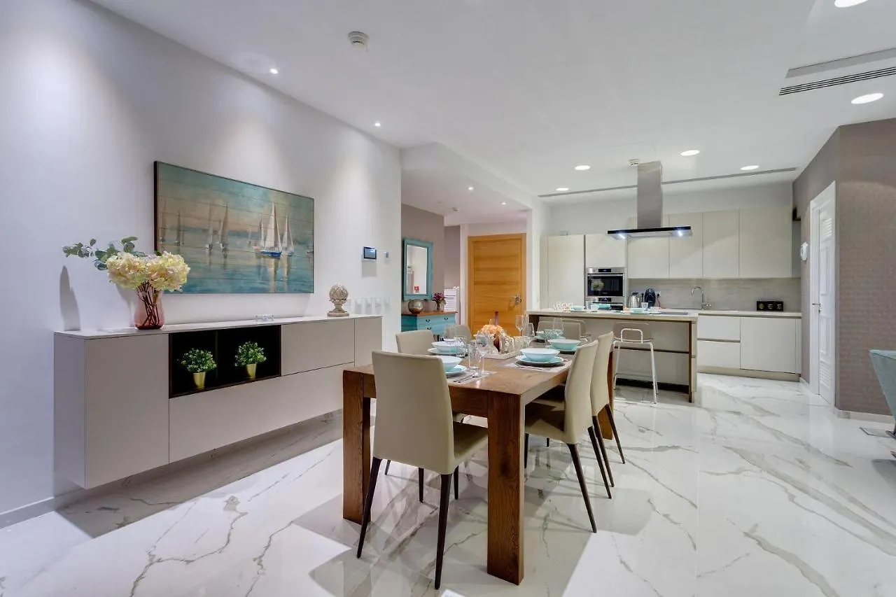 Super Luxury Apartment In Tigne Point, Amazing Ocean Views Sliema Malta