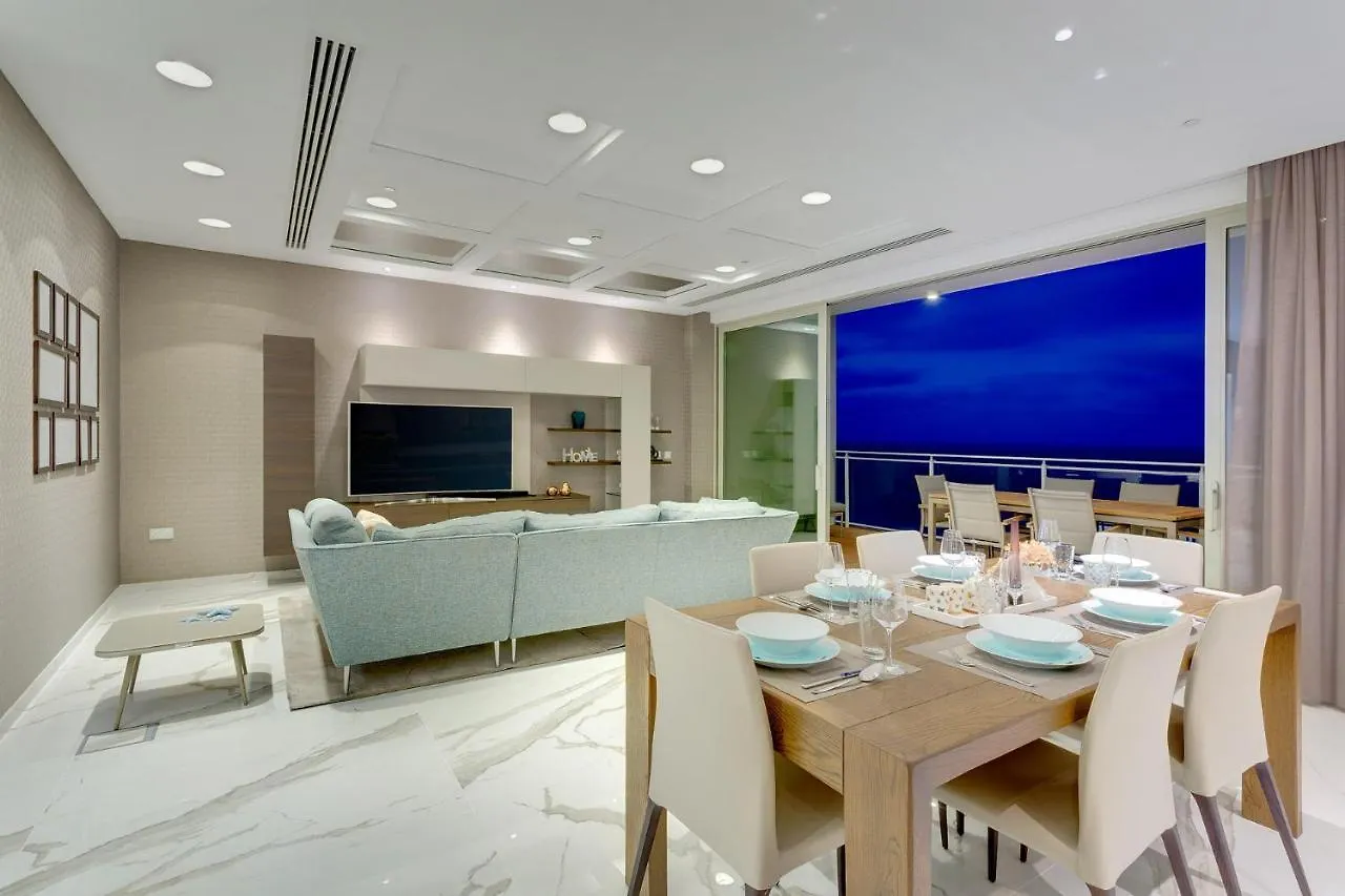 Super Luxury Apartment In Tigne Point, Amazing Ocean Views Sliema