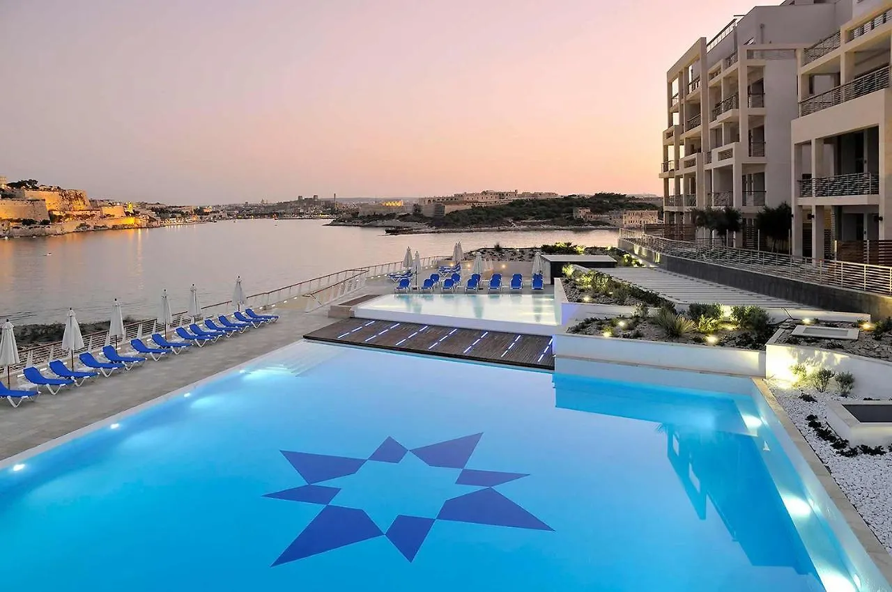Super Luxury Apartment In Tigne Point, Amazing Ocean Views Sliema