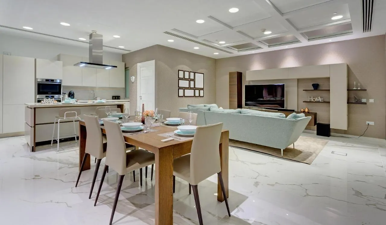 Super Luxury Apartment In Tigne Point, Amazing Ocean Views Sliema