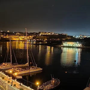 3* Отель Marina