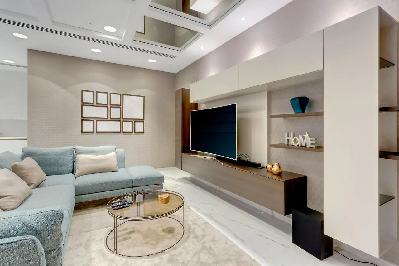 Super Luxury Apartment In Tigne Point, Amazing Ocean Views Sliema